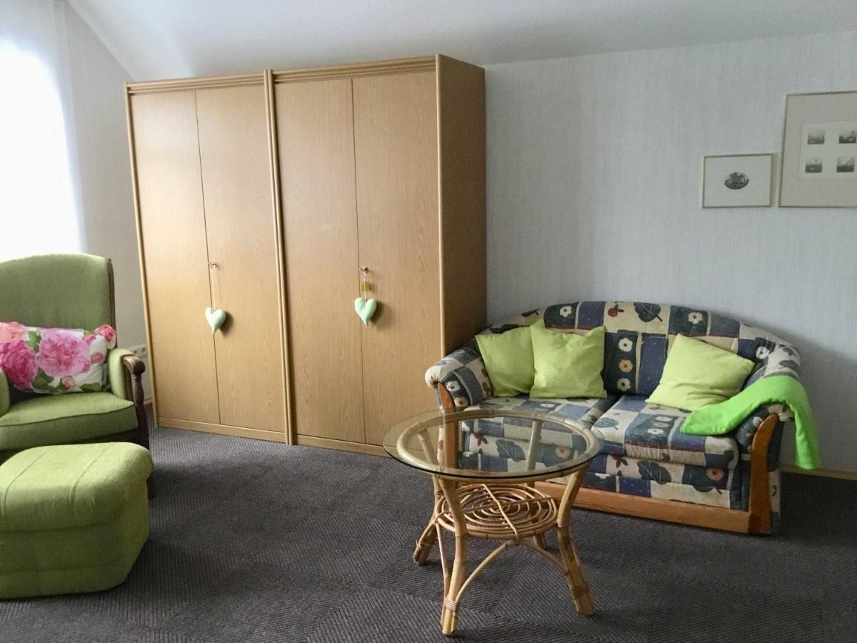 Ferienwohnung Rossis Nuest, 31516 Uplengen Kültér fotó